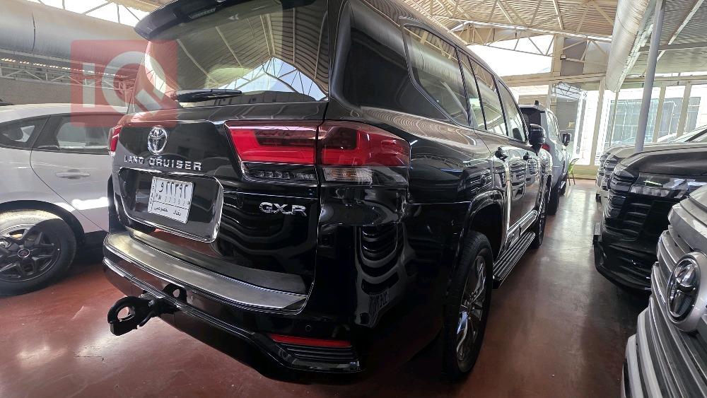 تويوتا لاندكروزر